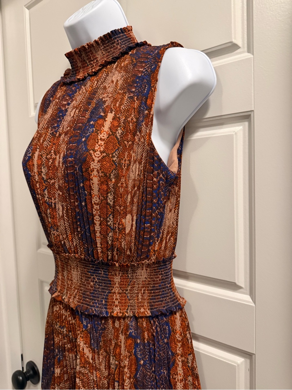 Nanette Lepore Sleeveless Pleated Mock-Neck Dress in Brown & Navy - Picture 4 of 10
